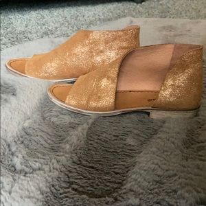 Free people rose gold sandals